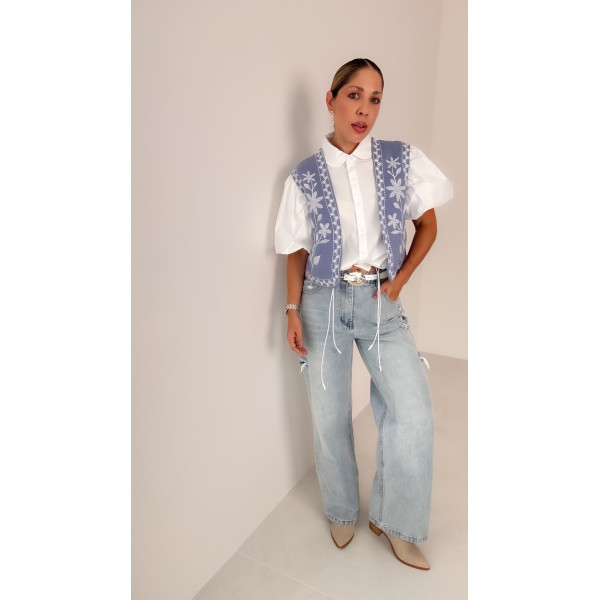 Chaleco Bordado Celeste